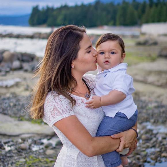 Meet your Posher, Paulina - Picture 1 of 1